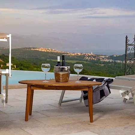 Evas Castle Crikvenica Riviera Villa Bribir