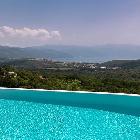 Evas Castle Crikvenica Riviera Willa *