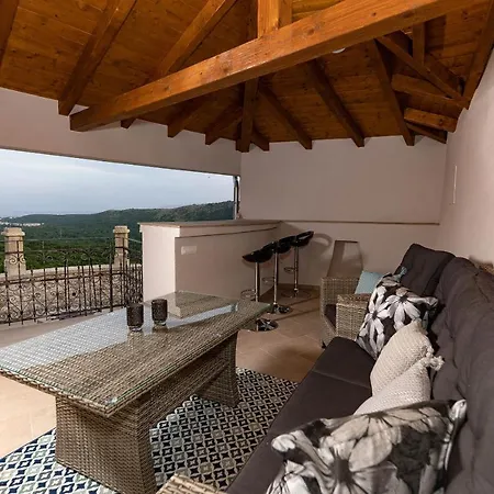 Evas Castle Crikvenica Riviera *