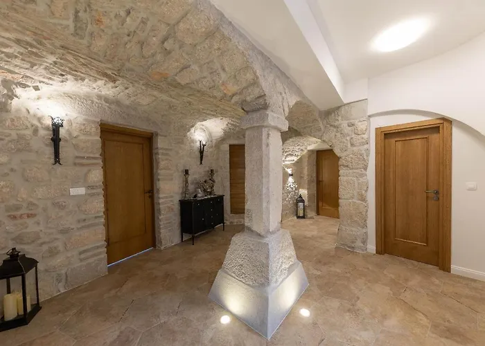 Evas Castle Crikvenica Riviera *